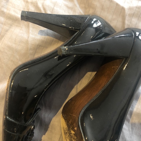 Stuart Weitzman pumps - Picture 8 of 10